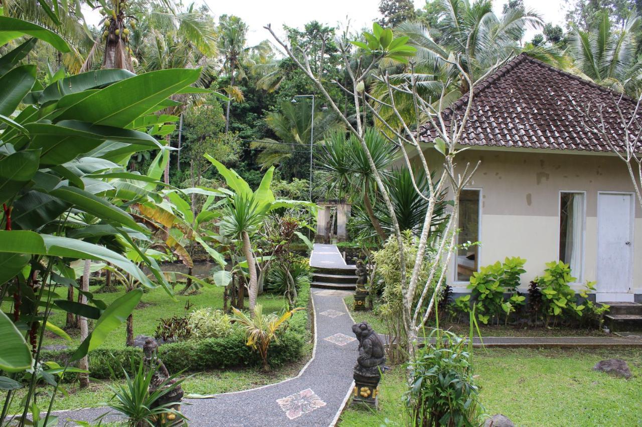Pondok Tepi Sungai Sidemen  Exterior photo